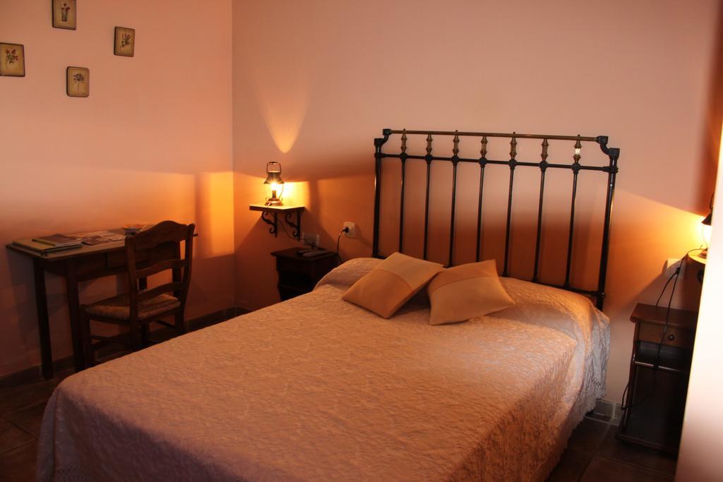 Mesa Del Conde Hotel San Felices de los Gallegos Szoba fotó